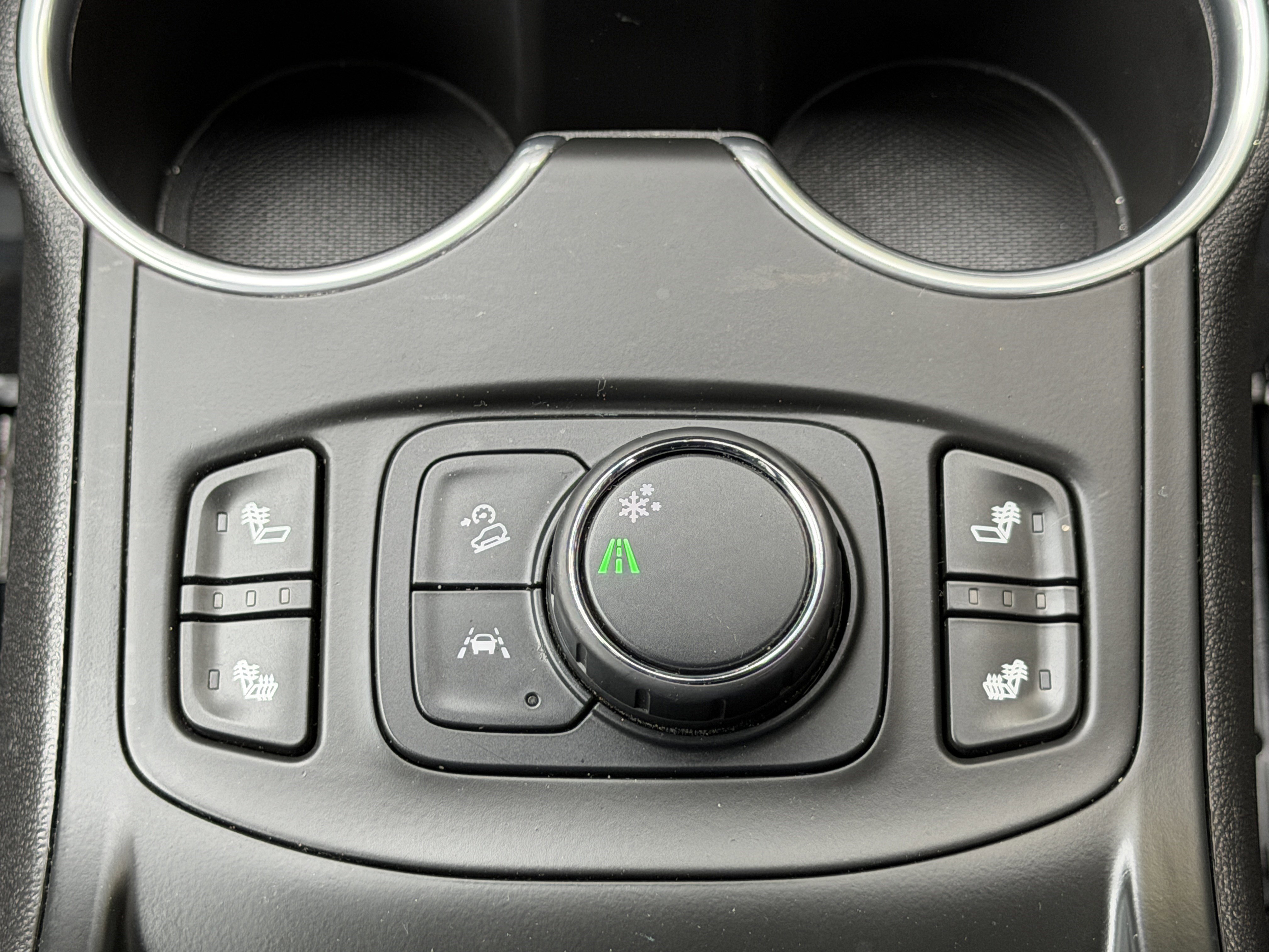 Certified 2021 GMC Terrain SLE w/ Driver Convenience Package image 25