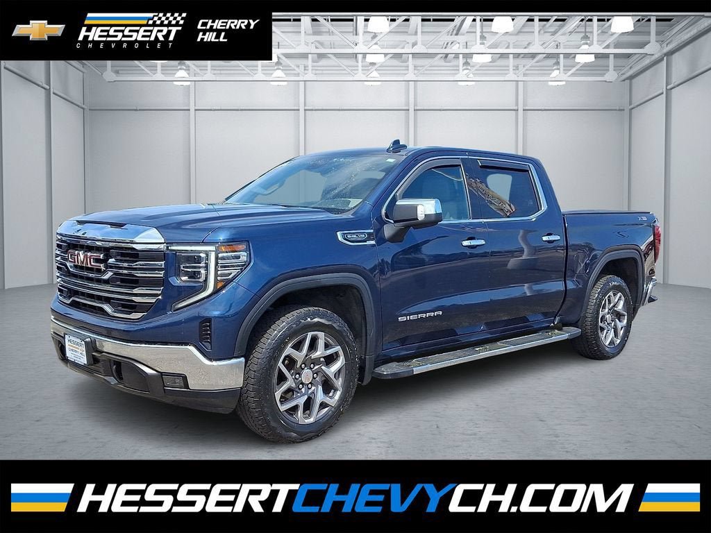 Certified 2023 GMC Sierra 1500 SLT w/ SLT Premium Package AWD/4WD image 1