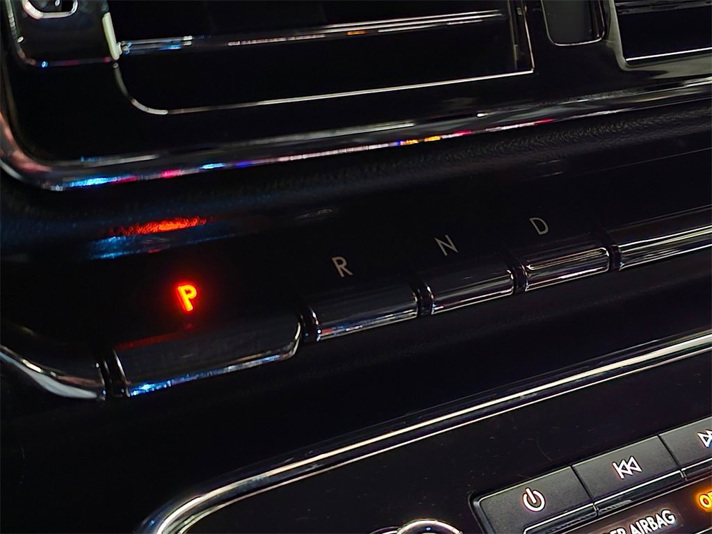 Used 2019 Lincoln Navigator Reserve image 34