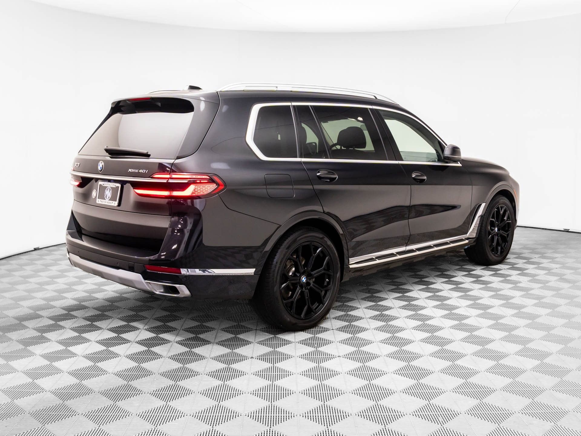 Used 2024 BMW X7 xDrive40i image 5