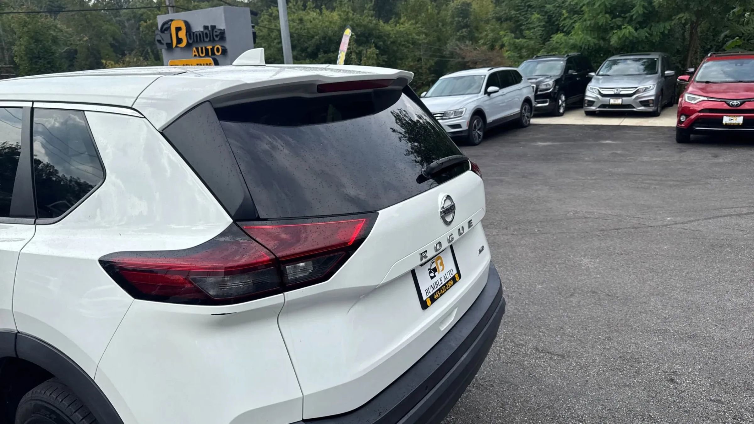 Used 2021 Nissan Rogue S image 15