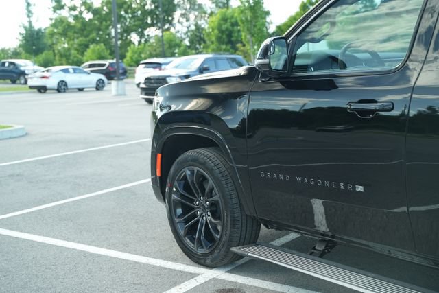 New 2026 Jeep Grand Wagoneer Summit AWD/4WD image 47