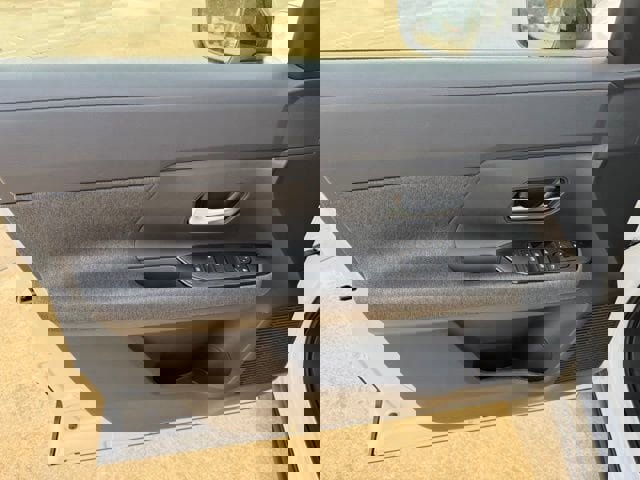 New 2026 Nissan Kicks SV image 12