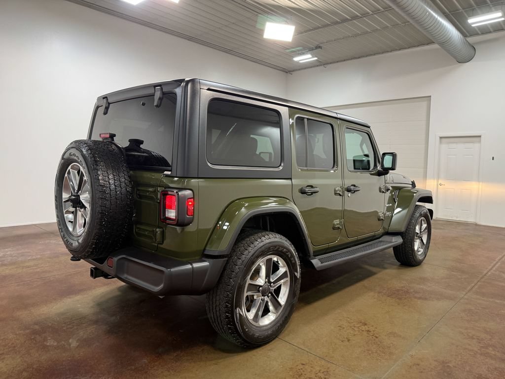 Used 2023 Jeep Wrangler Unlimited Sahara w/ Dual Top Group AWD/4WD image 34