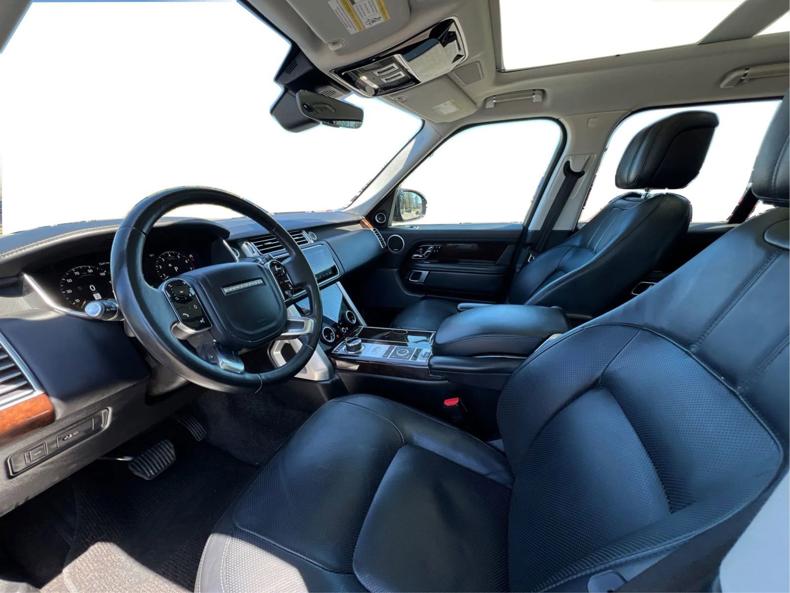 Used 2020 Land Rover Range Rover HSE AWD/4WD image 16