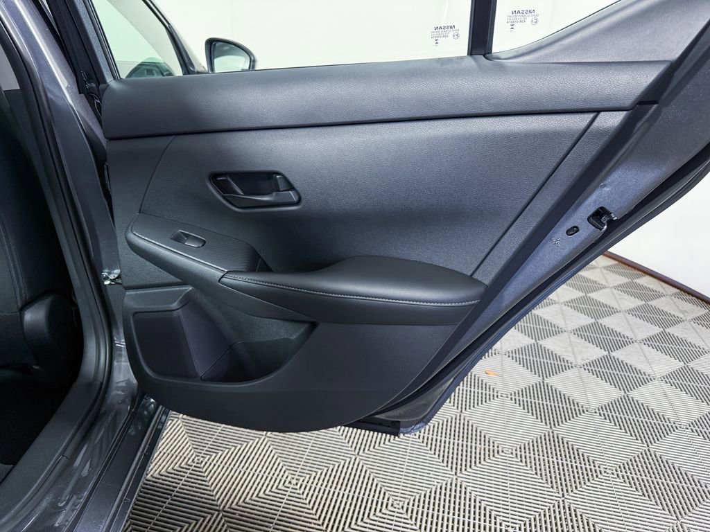 Certified 2025 Nissan Sentra SV image 35