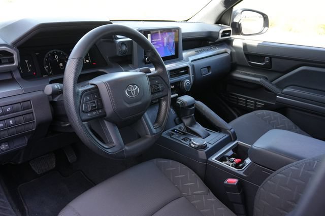 Used 2026 Toyota Tacoma SR5 AWD/4WD image 10