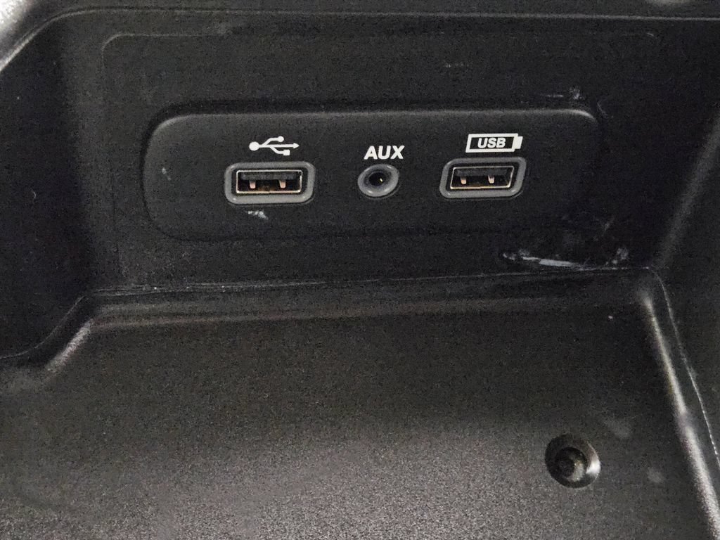 Used 2021 RAM 1500 Tradesman w/ Chrome Plus Package RWD image 19