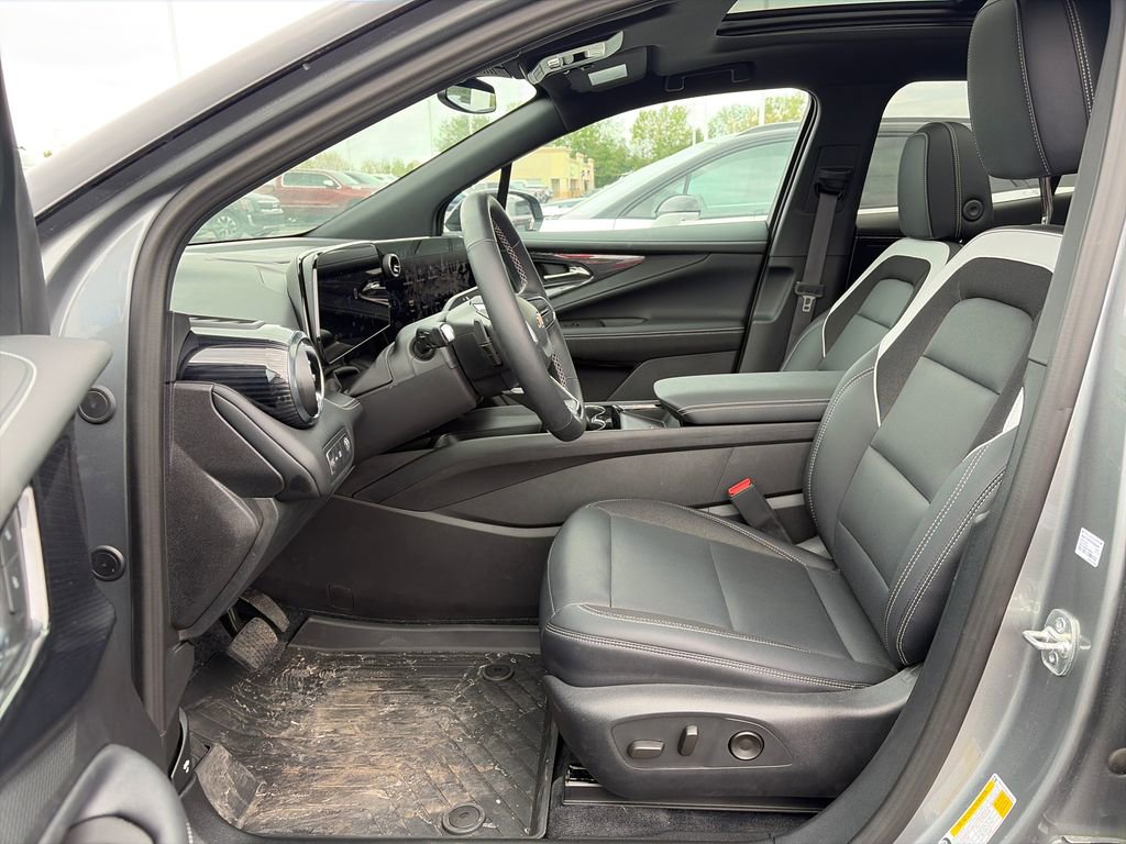 New 2025 Chevrolet Blazer EV LT AWD/4WD image 15