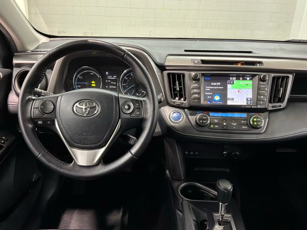 Used 2016 Toyota RAV4 XLE AWD/4WD image 8