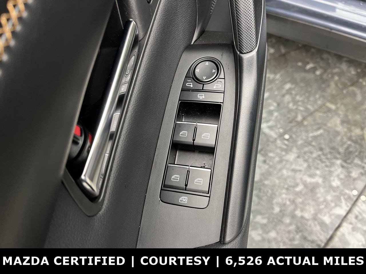 Certified 2025 MAZDA CX-50 2.5 Hybrid w/ Premium Plus Pkg image 9