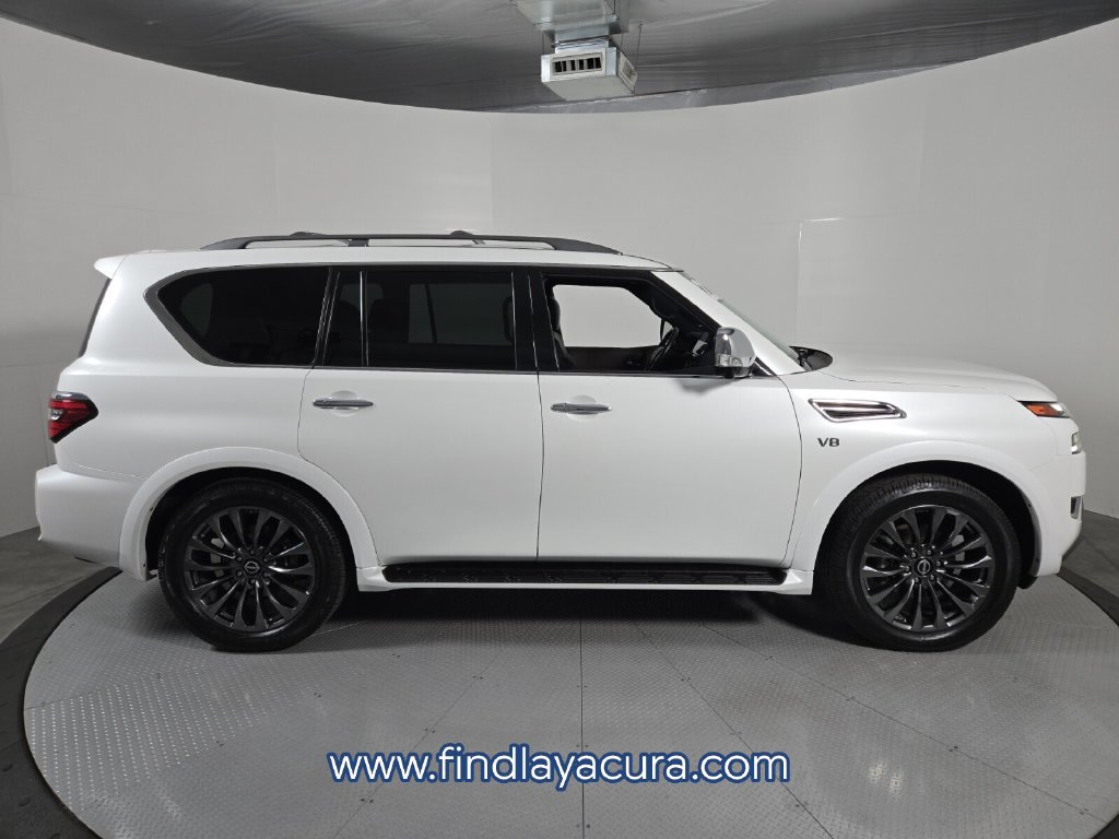 Used 2022 Nissan Armada Platinum w/ Captain's Chairs Package RWD image 10