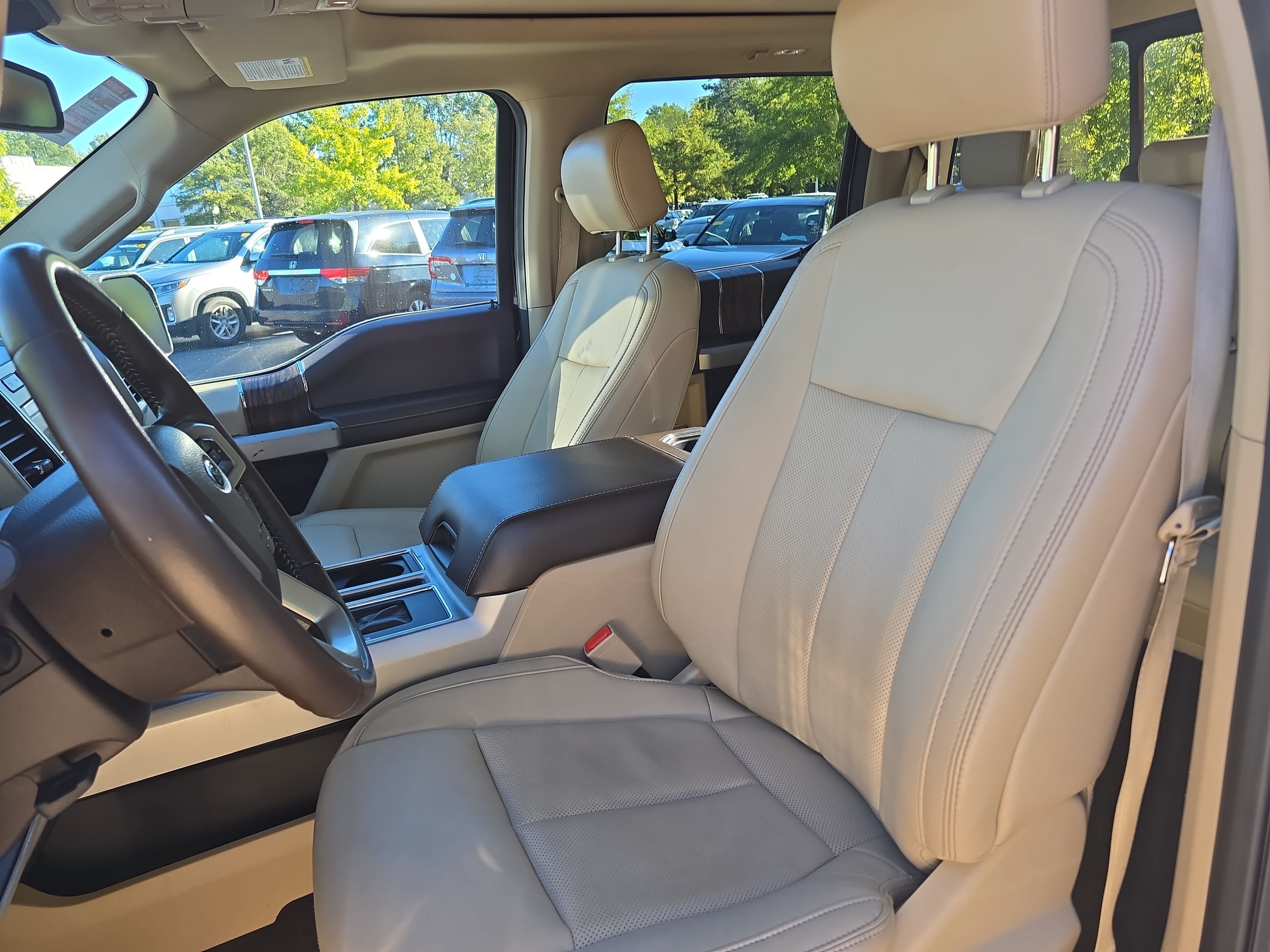 Used 2020 Ford F150 Lariat AWD/4WD image 14
