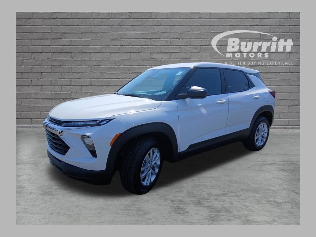 New 2026 Chevrolet TrailBlazer LS w/ LS Convenience Package AWD/4WD image 1