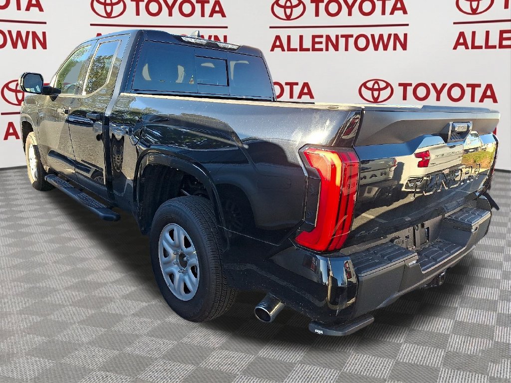 Used 2025 Toyota Tundra SR w/ SR Tow Package AWD/4WD image 4