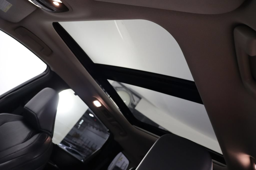 Used 2023 INFINITI QX60 Luxe w/ Cargo Package FWD image 43