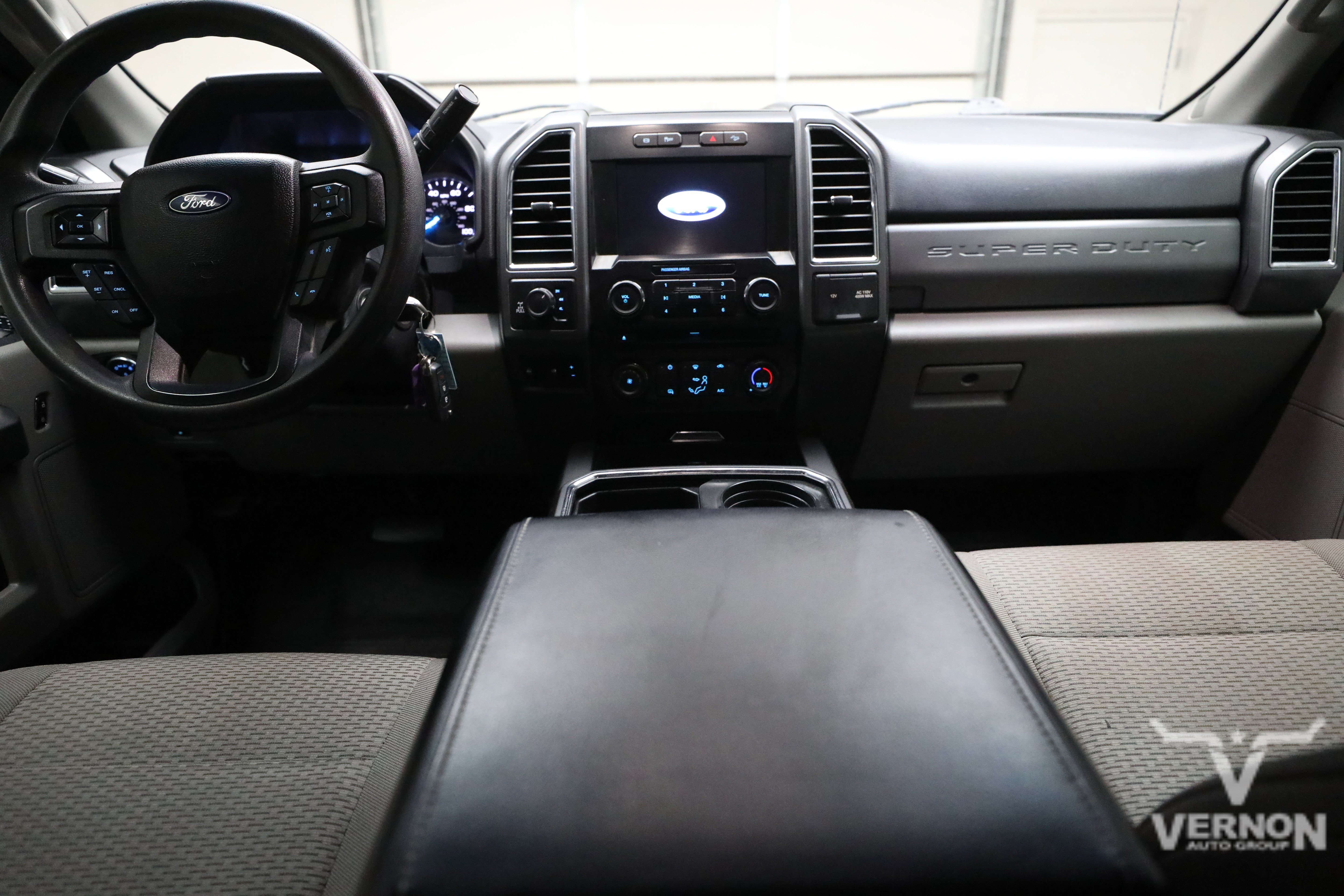 Used 2017 Ford F350 XLT w/ XLT Value Package AWD/4WD image 13