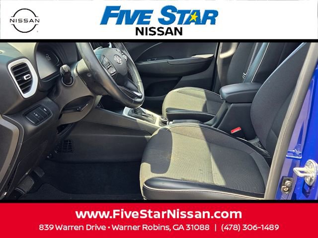 Used 2023 Nissan Rogue SV w/ SV Premium B Package FWD image 5