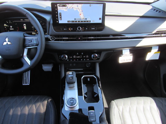 New 2026 Mitsubishi Outlander SEL FWD image 19