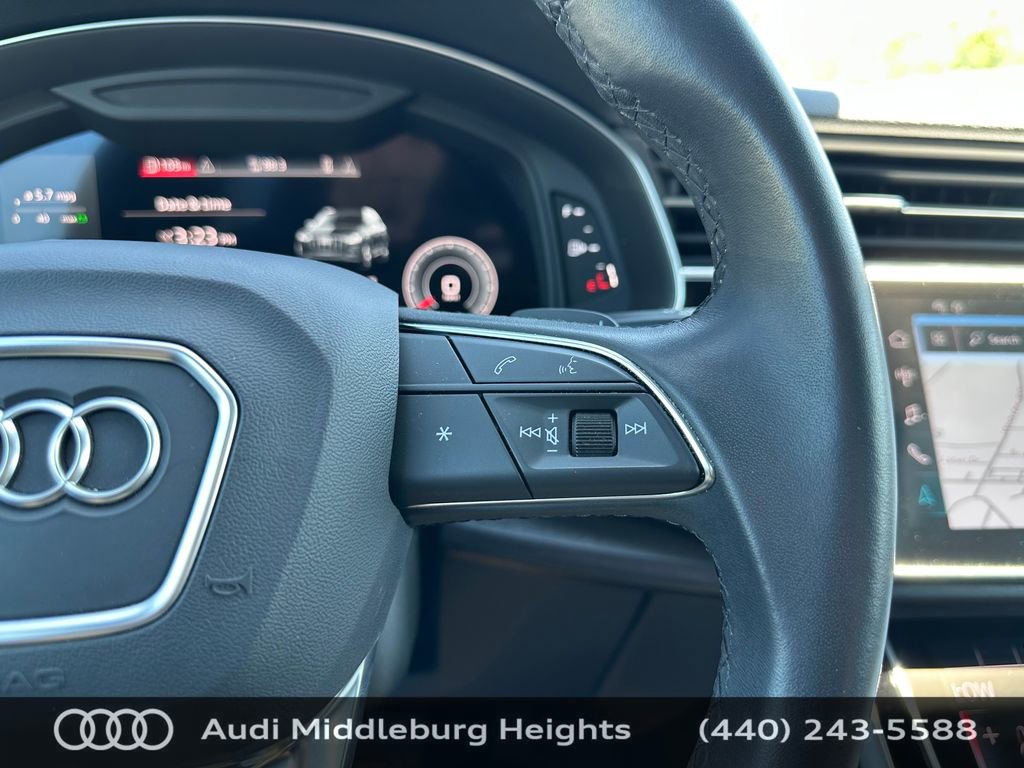 Certified 2023 Audi Q7 2.0T Premium Plus w/ Premium Plus Package AWD/4WD image 32