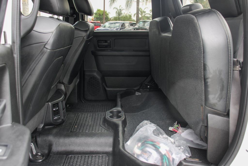 Used 2021 RAM 3500 Tradesman w/ Chrome Appearance Group image 33