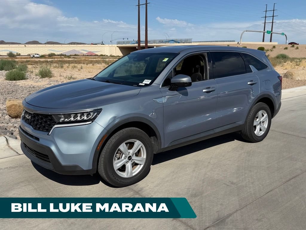 Used 2022 Kia Sorento LX AWD/4WD image 1