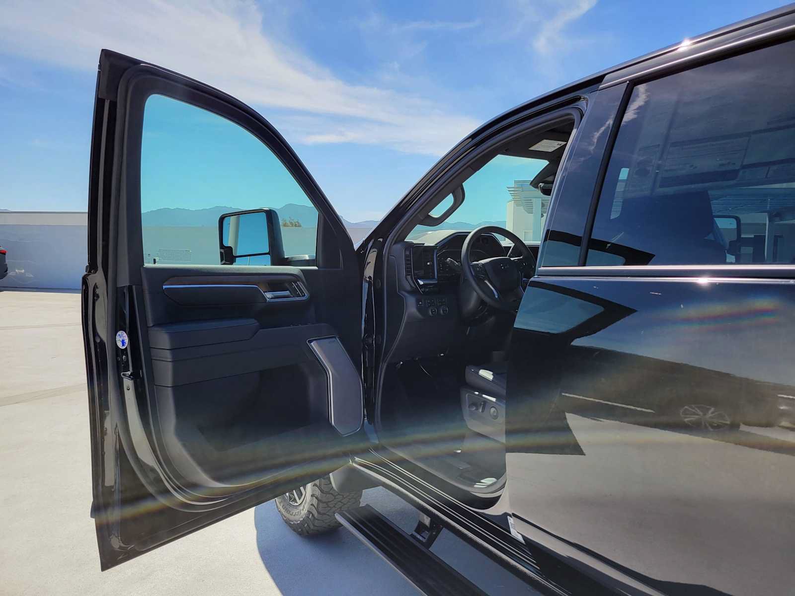 New 2026 Chevrolet Silverado 2500 High Country w/ Midnight Edition AWD/4WD image 19