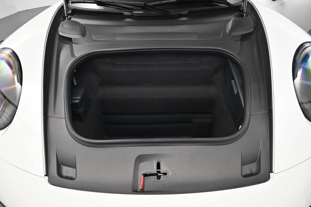 Certified 2025 Porsche 911 Carrera RWD image 25