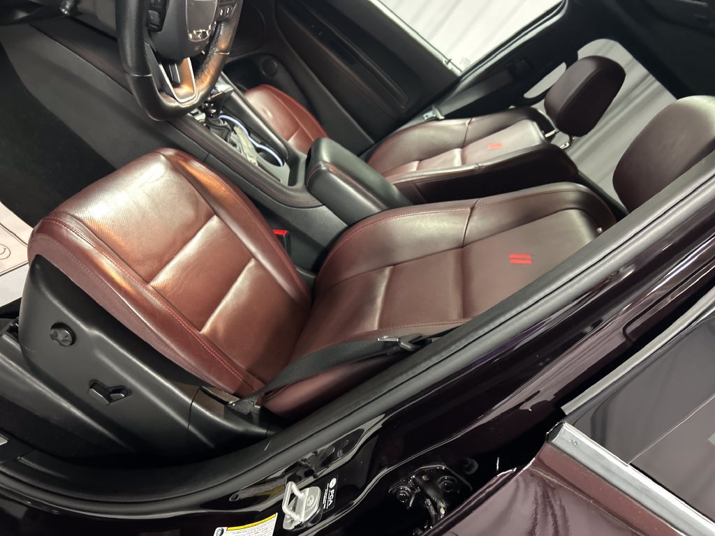 Used 2025 Dodge Durango GT AWD/4WD image 12
