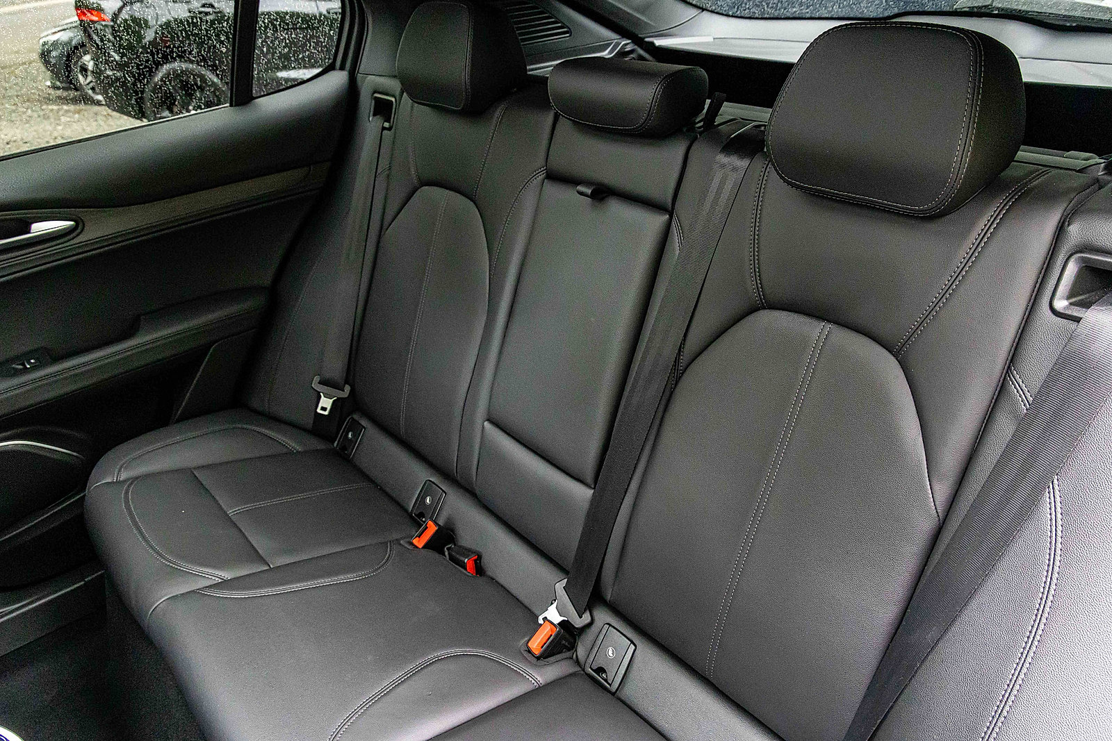 Used 2022 Alfa Romeo Stelvio Ti image 23