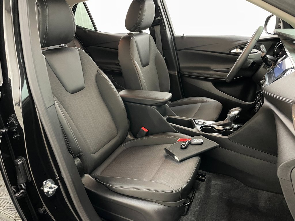 Used 2023 Buick Encore GX Select w/ Sport Touring Package image 37