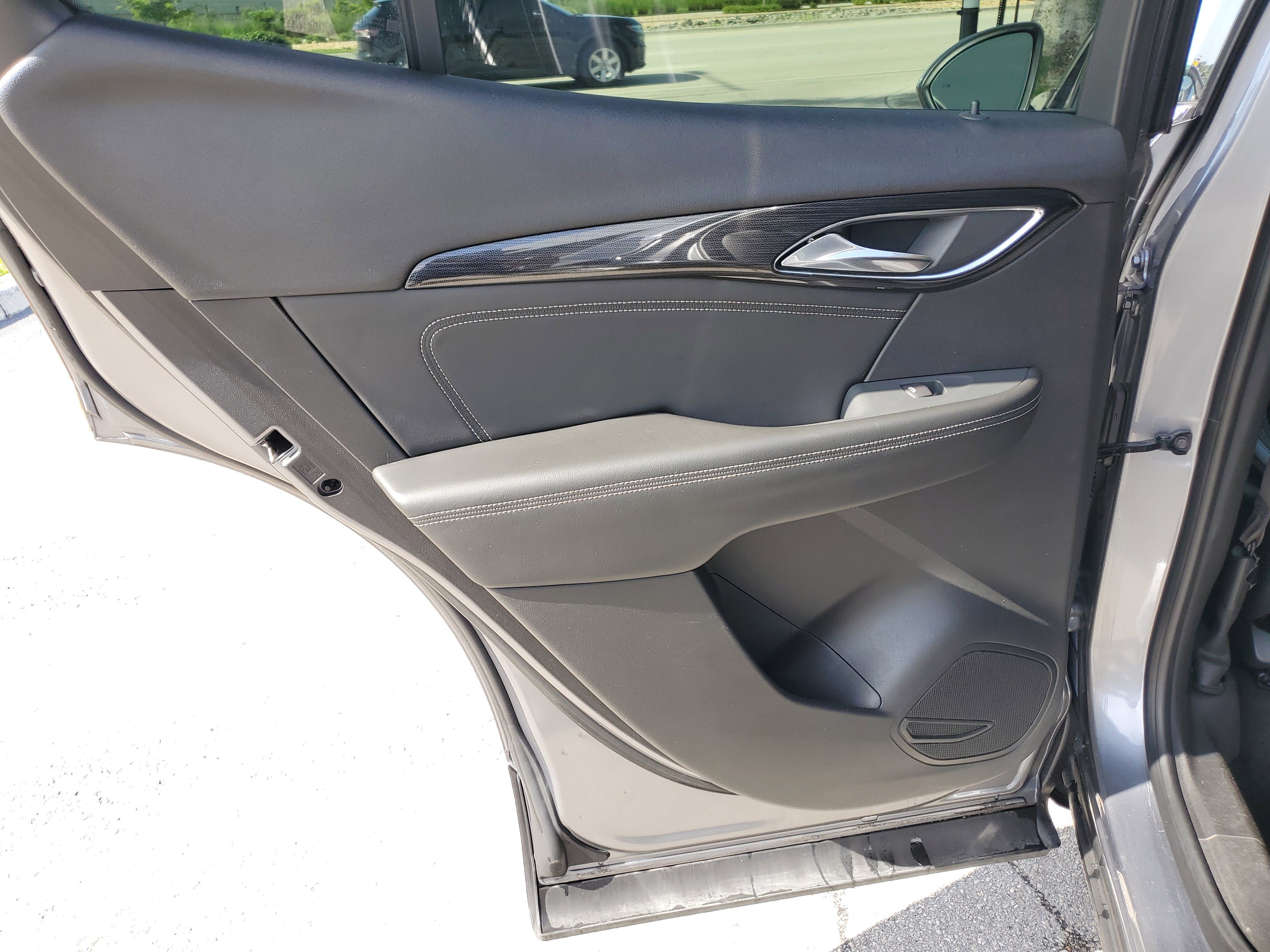 Used 2021 Buick Envision Preferred image 32