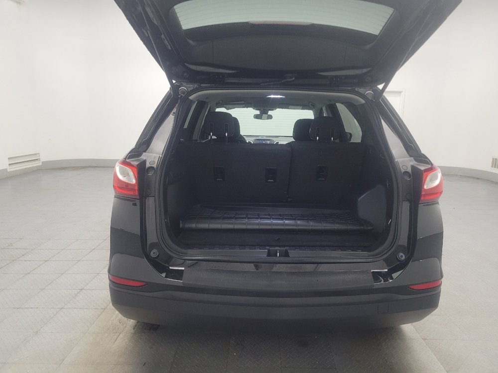 Used 2020 Chevrolet Equinox LS w/ LS Convenience Package FWD image 29