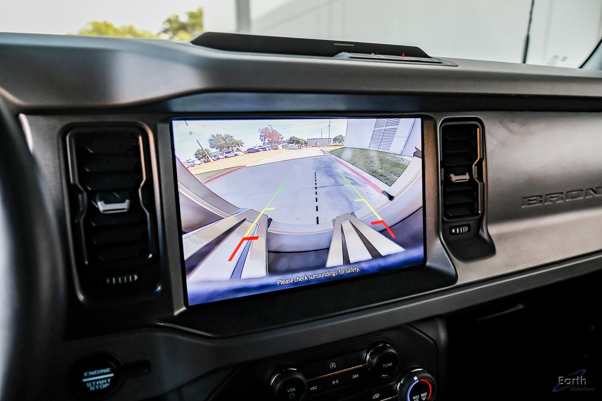 Used 2024 Ford Bronco Big Bend image 65