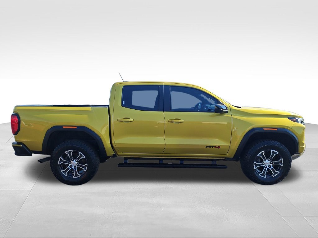 Used 2023 GMC Canyon AT4 w/ Technology Package AWD/4WD image 7
