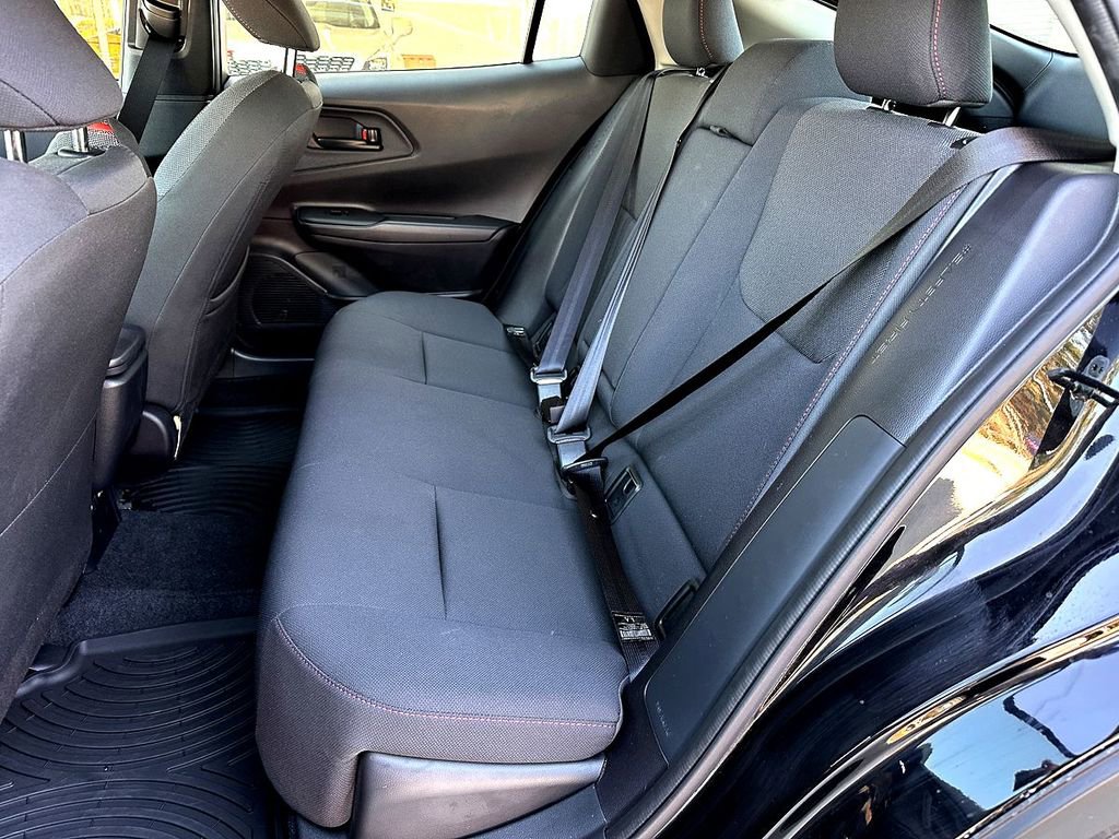 Used 2025 Toyota Prius Plug-In Hybrid FWD image 17