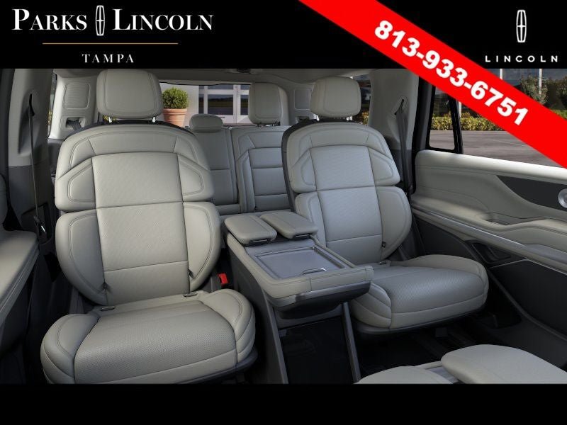 New 2026 Lincoln Navigator Reserve AWD/4WD image 11