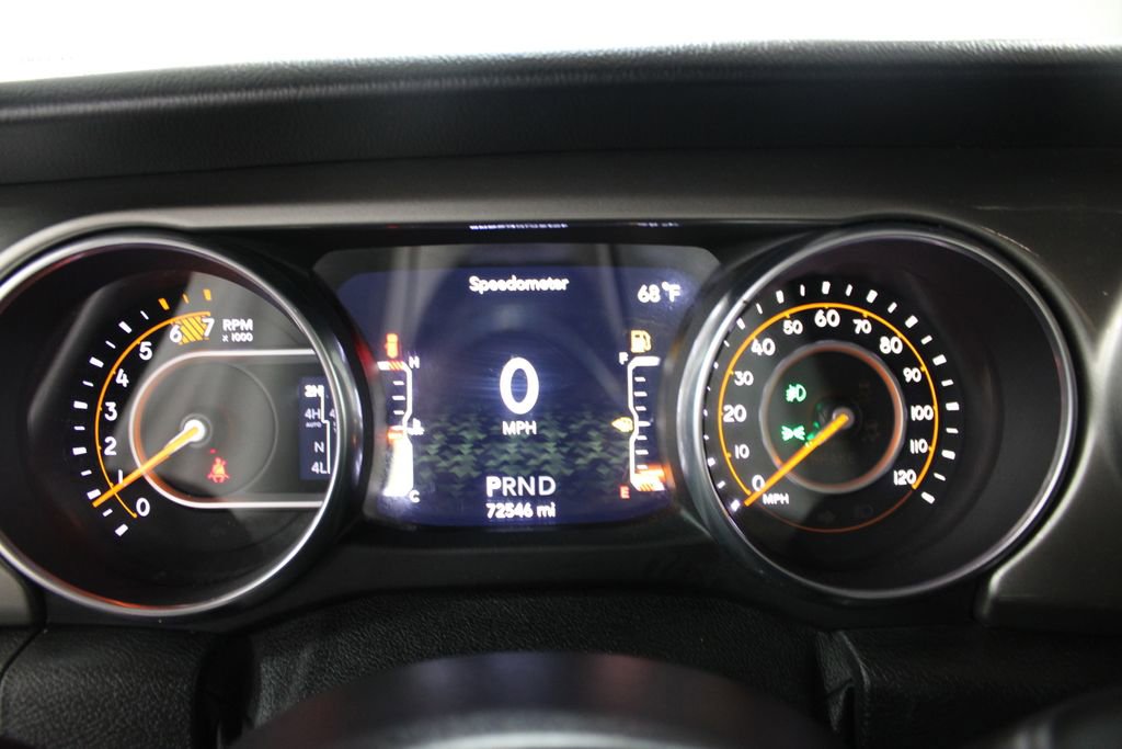 Used 2018 Jeep Wrangler Unlimited Sahara image 37