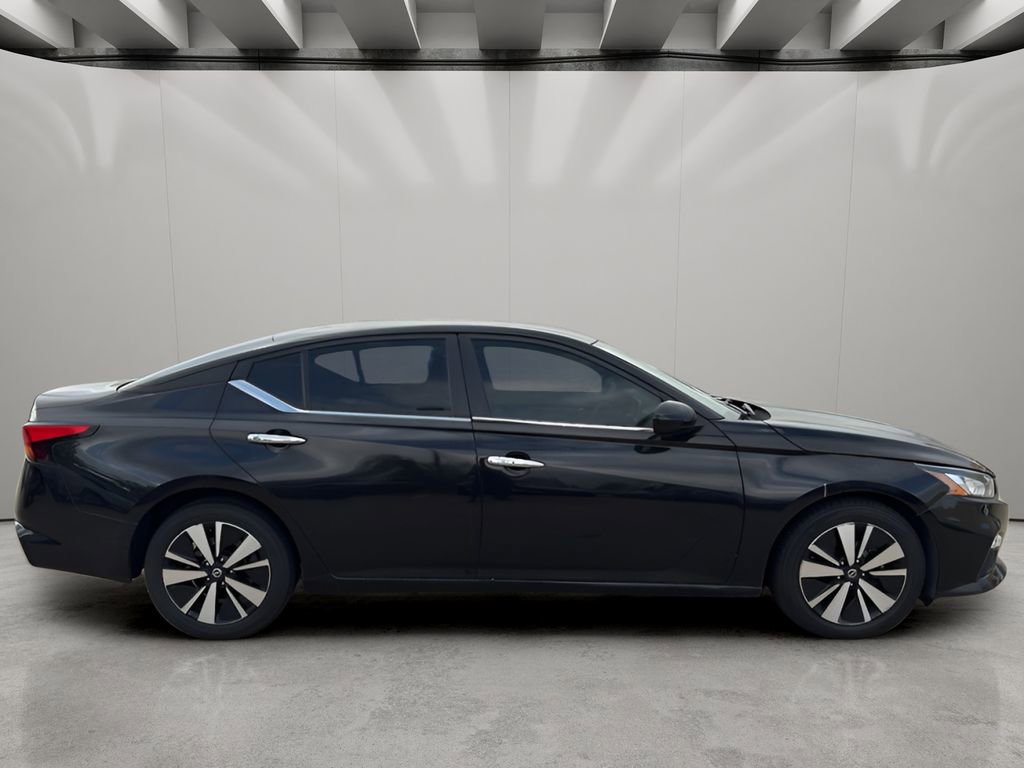 Used 2021 Nissan Altima 2.5 SV image 6