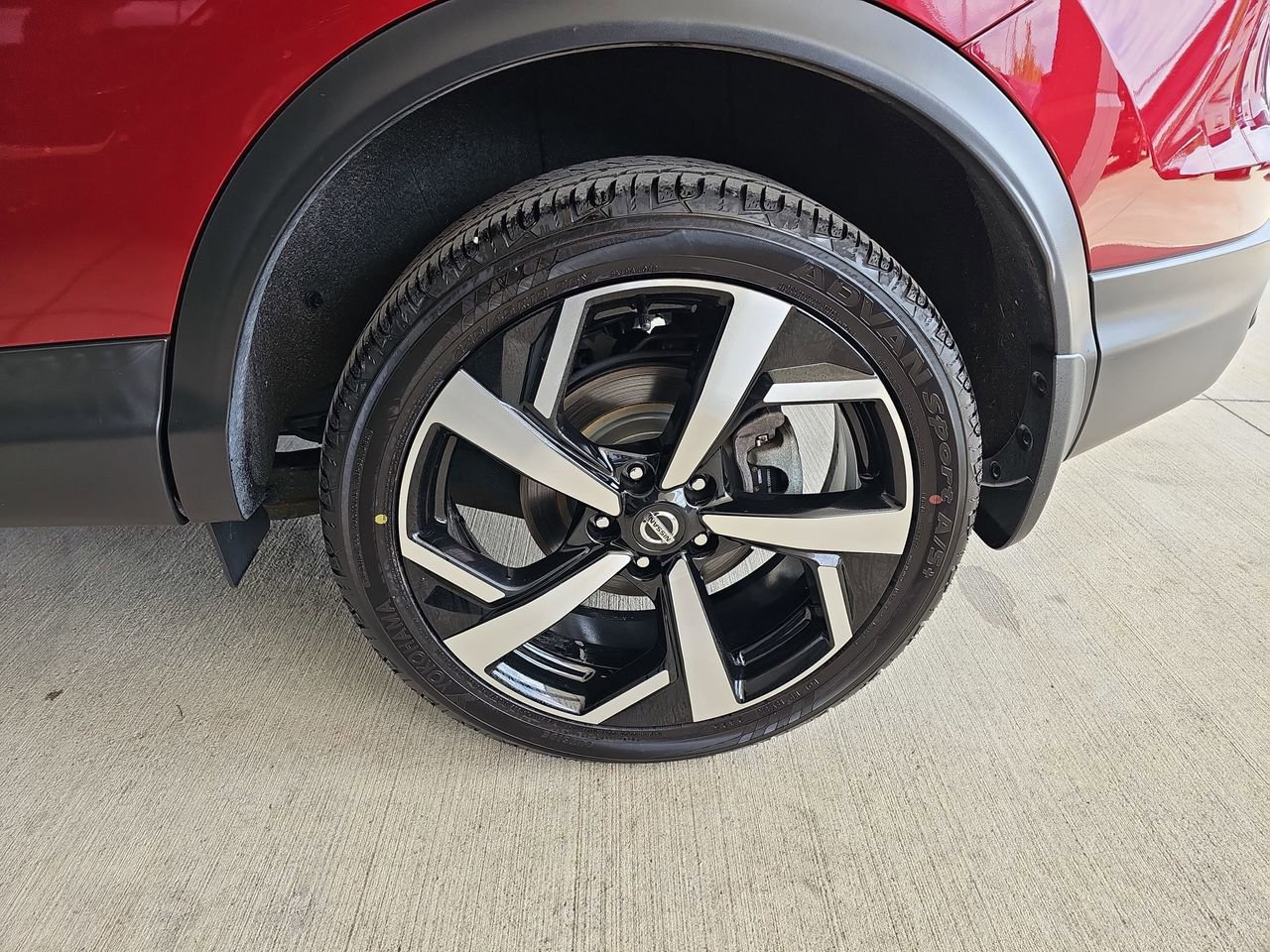 Used 2021 Nissan Rogue Sport SL w/ Premium Package AWD/4WD image 39
