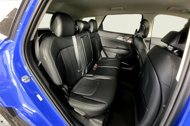 New 2026 Kia Sportage EX image 11