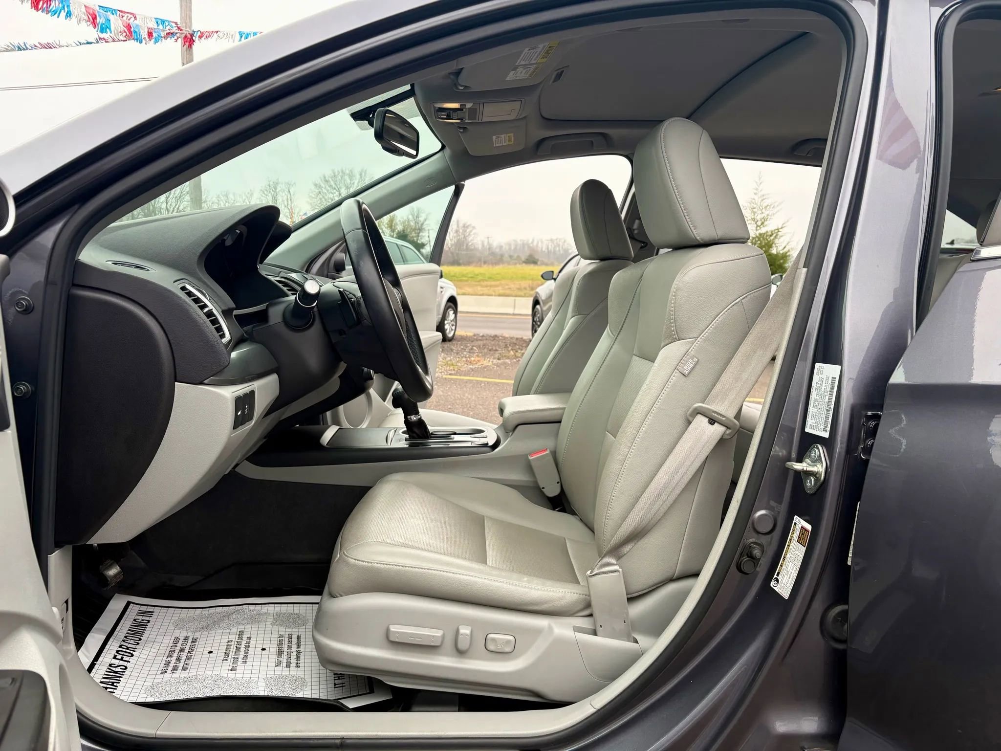 Used 2017 Acura RDX AWD w/ Technology Package image 17