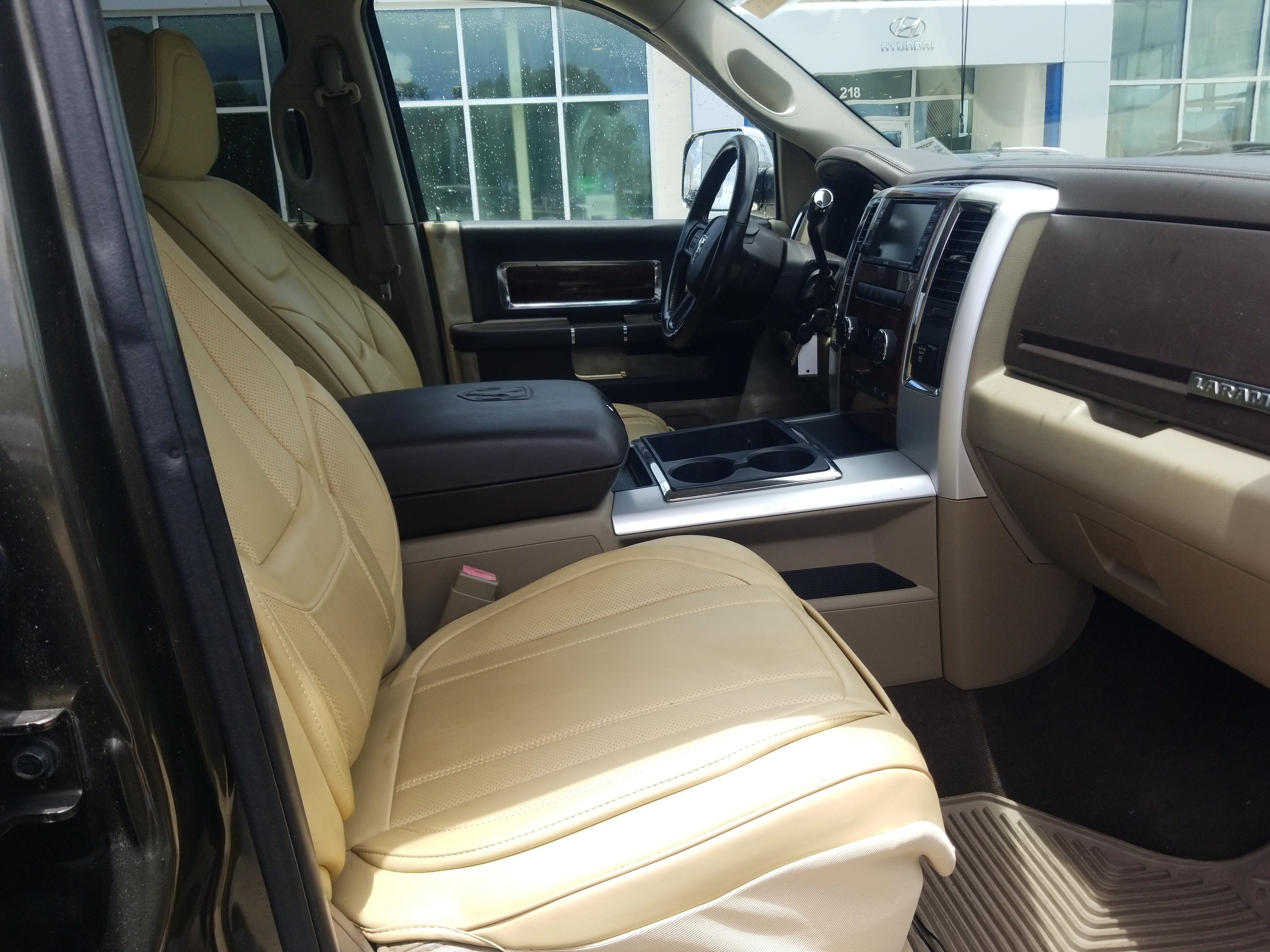 Used 2012 RAM 2500 Laramie w/ Protection Group AWD/4WD image 17