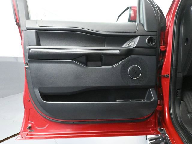 Used 2021 Ford Expedition Max XLT image 22