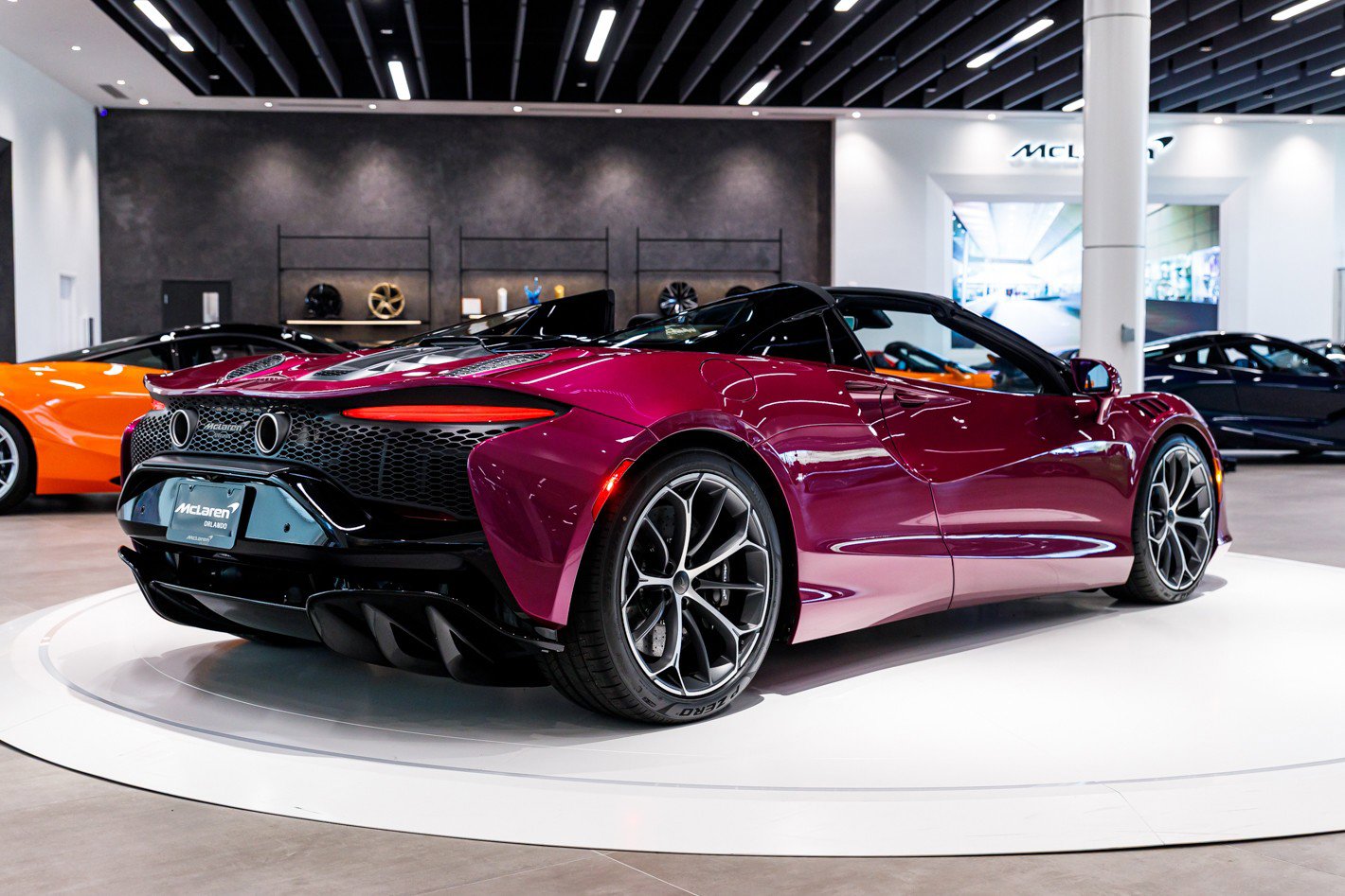 New 2026 McLaren Artura Performance image 14