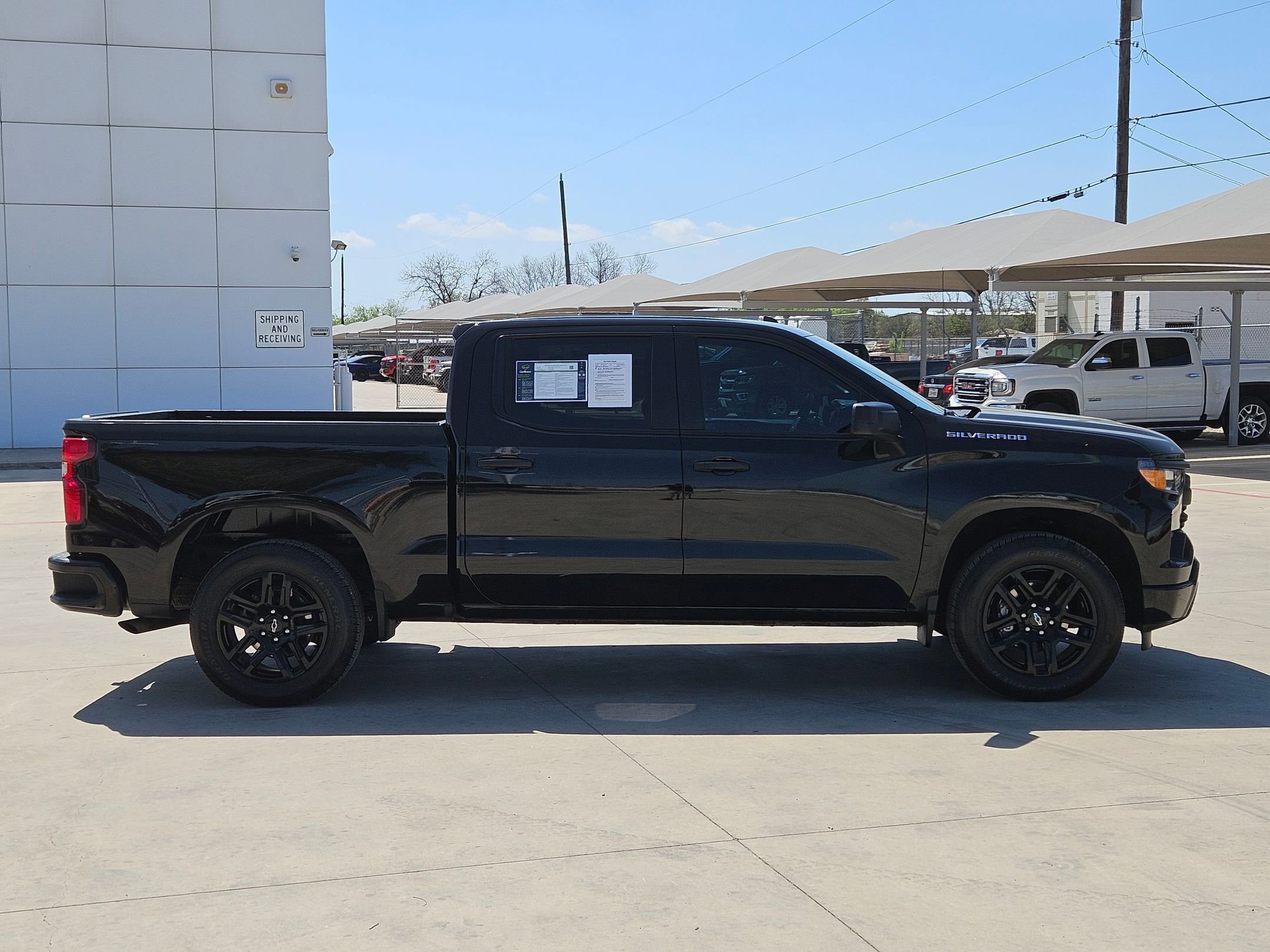 Certified 2022 Chevrolet Silverado 1500 Custom image 2