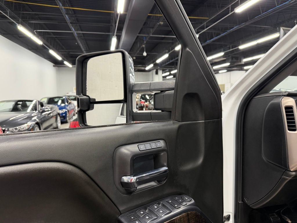 Used 2016 GMC Sierra 3500 Denali w/ Duramax Plus Package AWD/4WD image 22