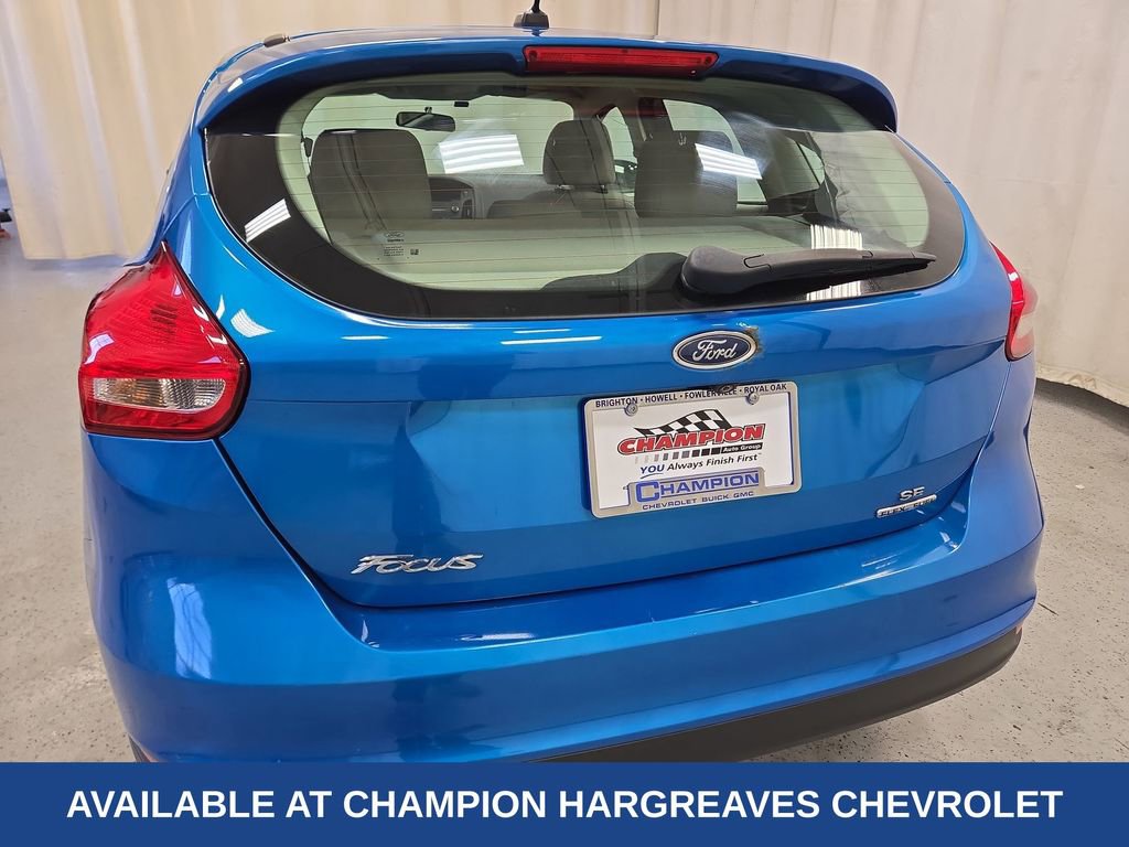 Used 2016 Ford Focus SE w/ SE Cold Weather Package FWD image 41