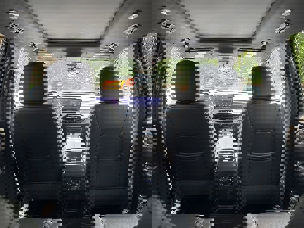 New 2026 Buick Enclave Avenir image 17