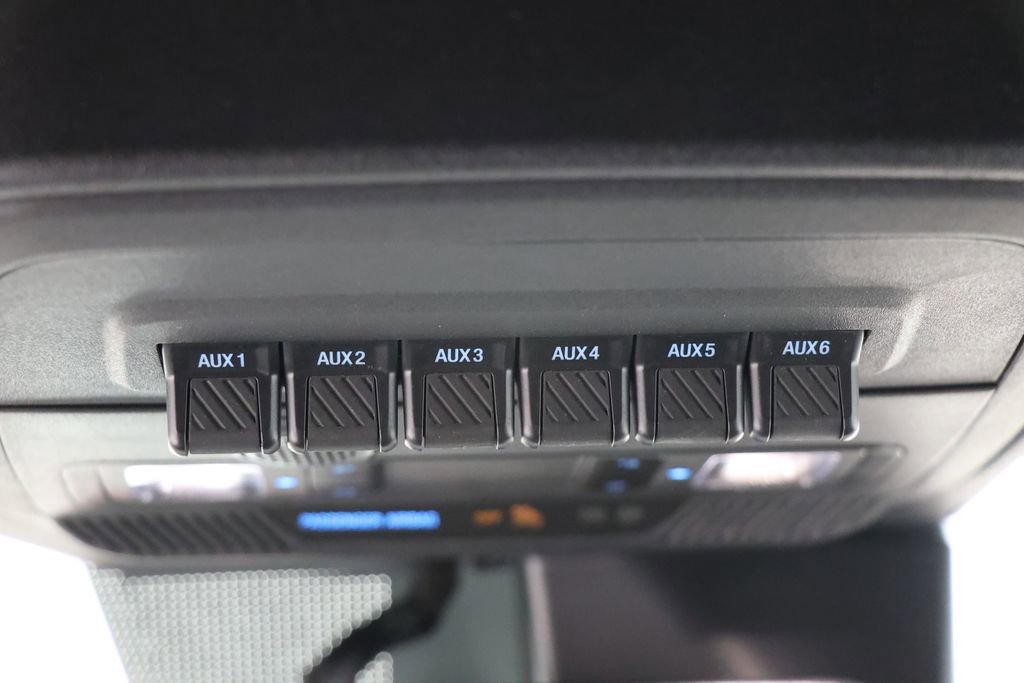 Used 2023 Ford Bronco Wildtrak image 27
